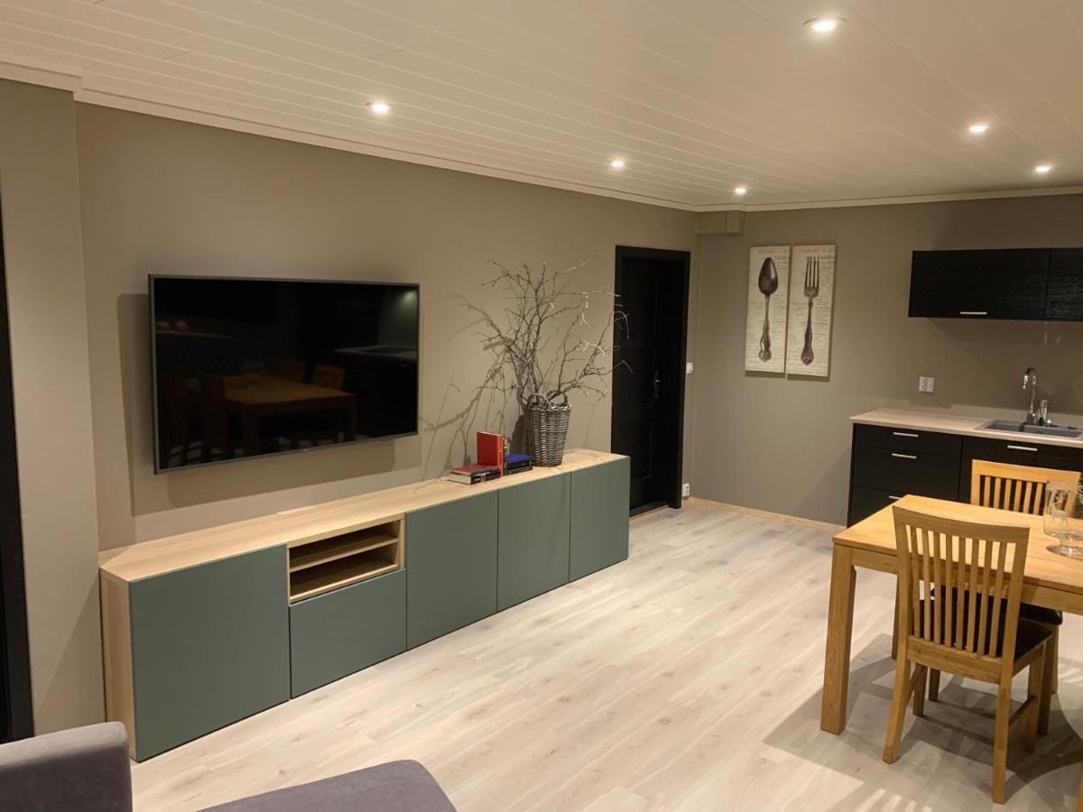 Lom Apartment Luaran gambar